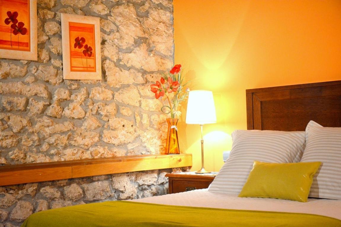 Posada El Salin Otel Muñorrodero Dış mekan fotoğraf