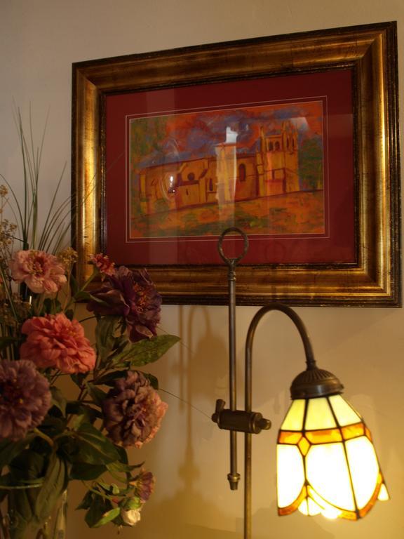 Posada El Salin Otel Muñorrodero Dış mekan fotoğraf